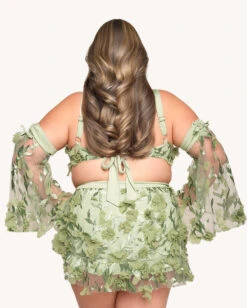 Curious Traveler Top With Sleeves -iHeartRaves Shop 04.24.25Kaylee Milan DCRaver0013withSleeves