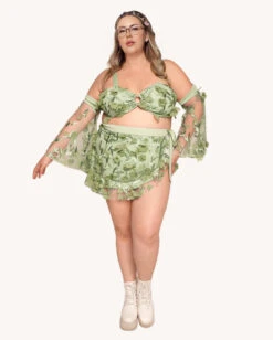 Curious Traveler Top With Sleeves -iHeartRaves Shop Curious Traveler Top with Sleeves C1 Full 5abfe9fe 44f3 4ff6 8ffa a4ecd0224843 1