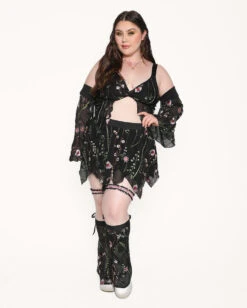 Lace Flowerfields Stretch Pixie Hem Top -iHeartRaves Shop Lace Flowerfields Pixie Hem Top C1 Full 810c2444 8b02 49ca 8d49 cca84d5016a0