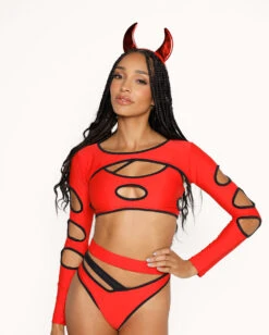 Pure Temptation Ultra Crop Top