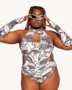 Secret Of Life Mushroom White Reflective Bodysuit With Sleeves 20 Secret Of Life Mushroom White Reflective Bodysuit With Sleeves -iHeartRaves Shop Secret Life of A Mushroom White Reflective Bodysuit with Sleeves C1 Front